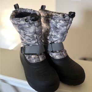 Northside Kids Camouflage Black and Gray Winter Boots Size 1